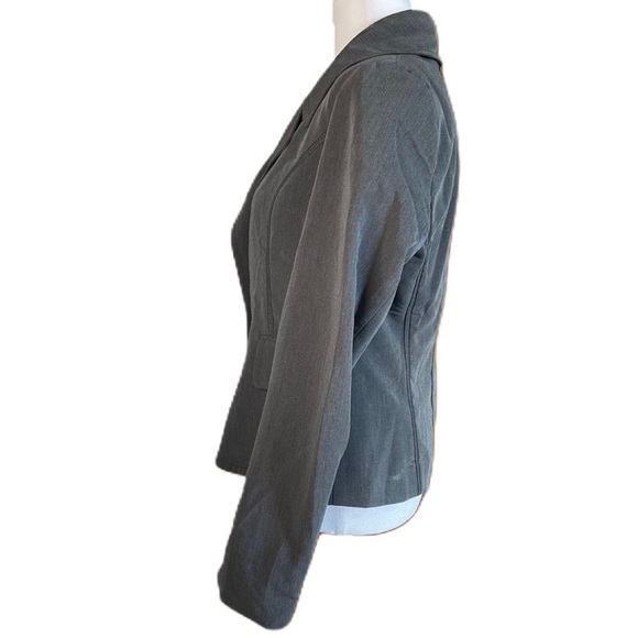 Relativity Women’s Gray Blazer Jacket Size 8 - Picture 3 of 12